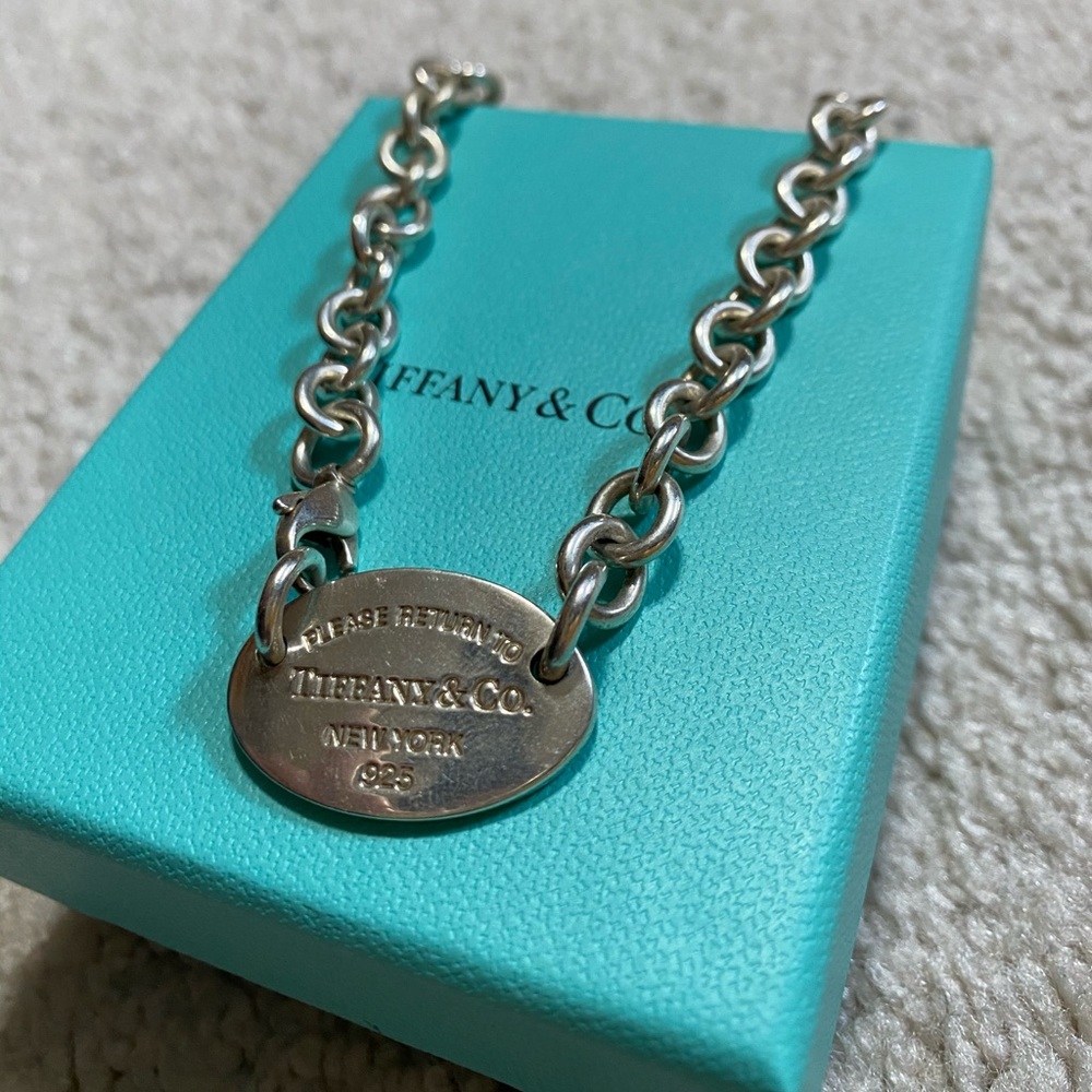 AUTHENTIC TIFFANY & CO. Oval Choker RTT
